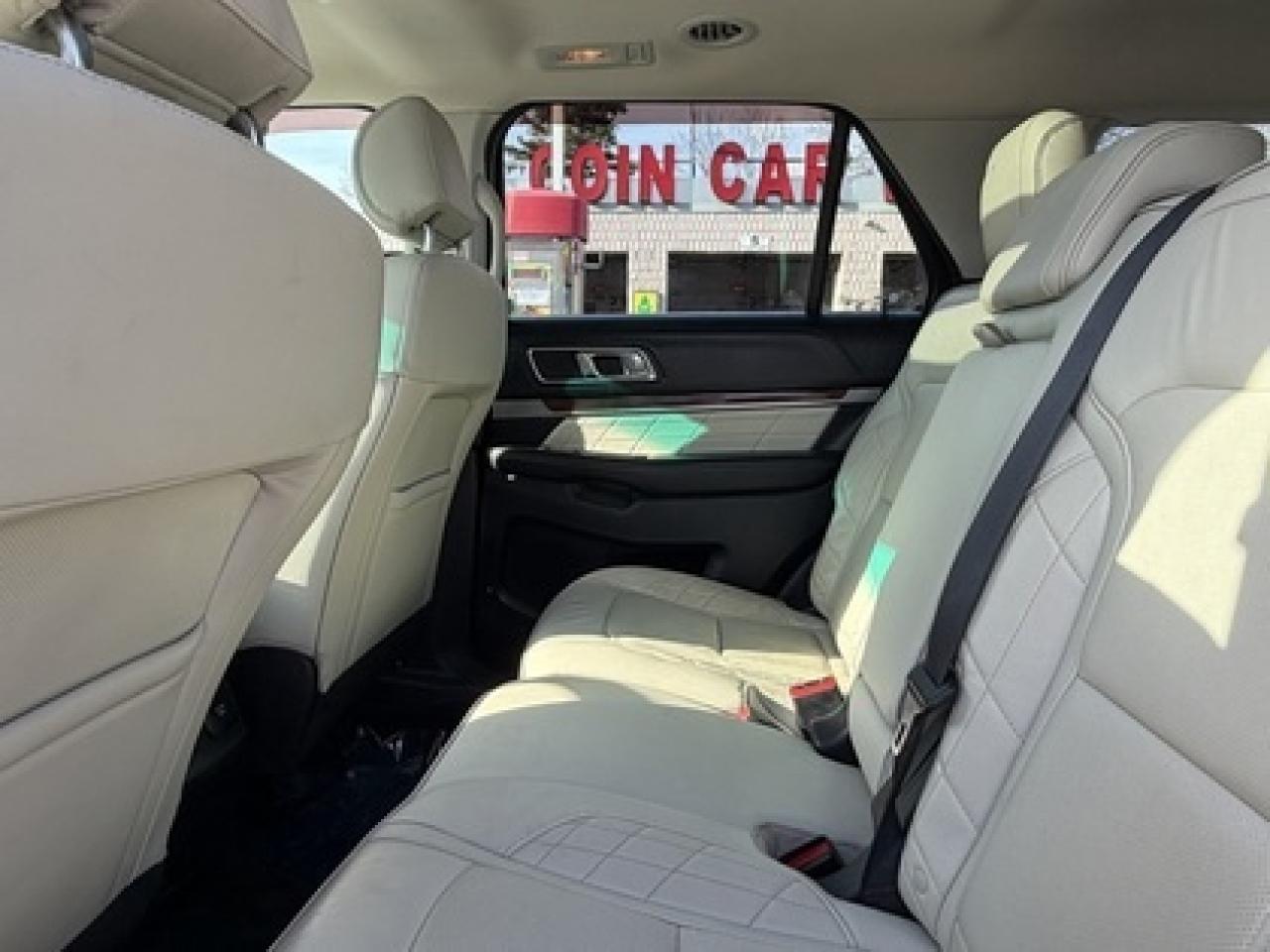 2017 Ford Explorer Platinum Awd Photo