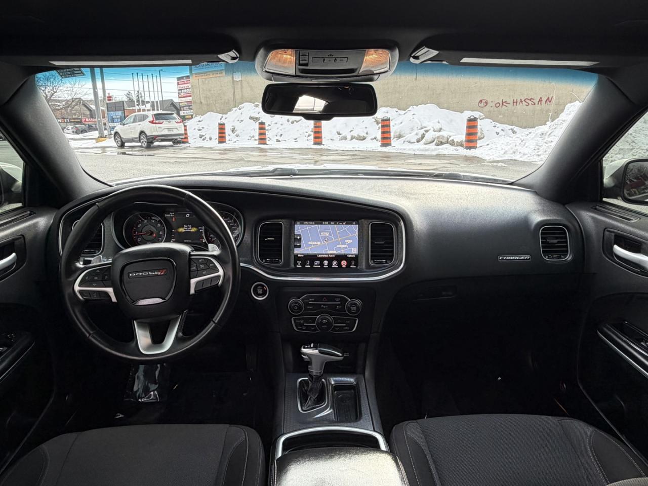 2017 Dodge Charger SXT AWD Photo