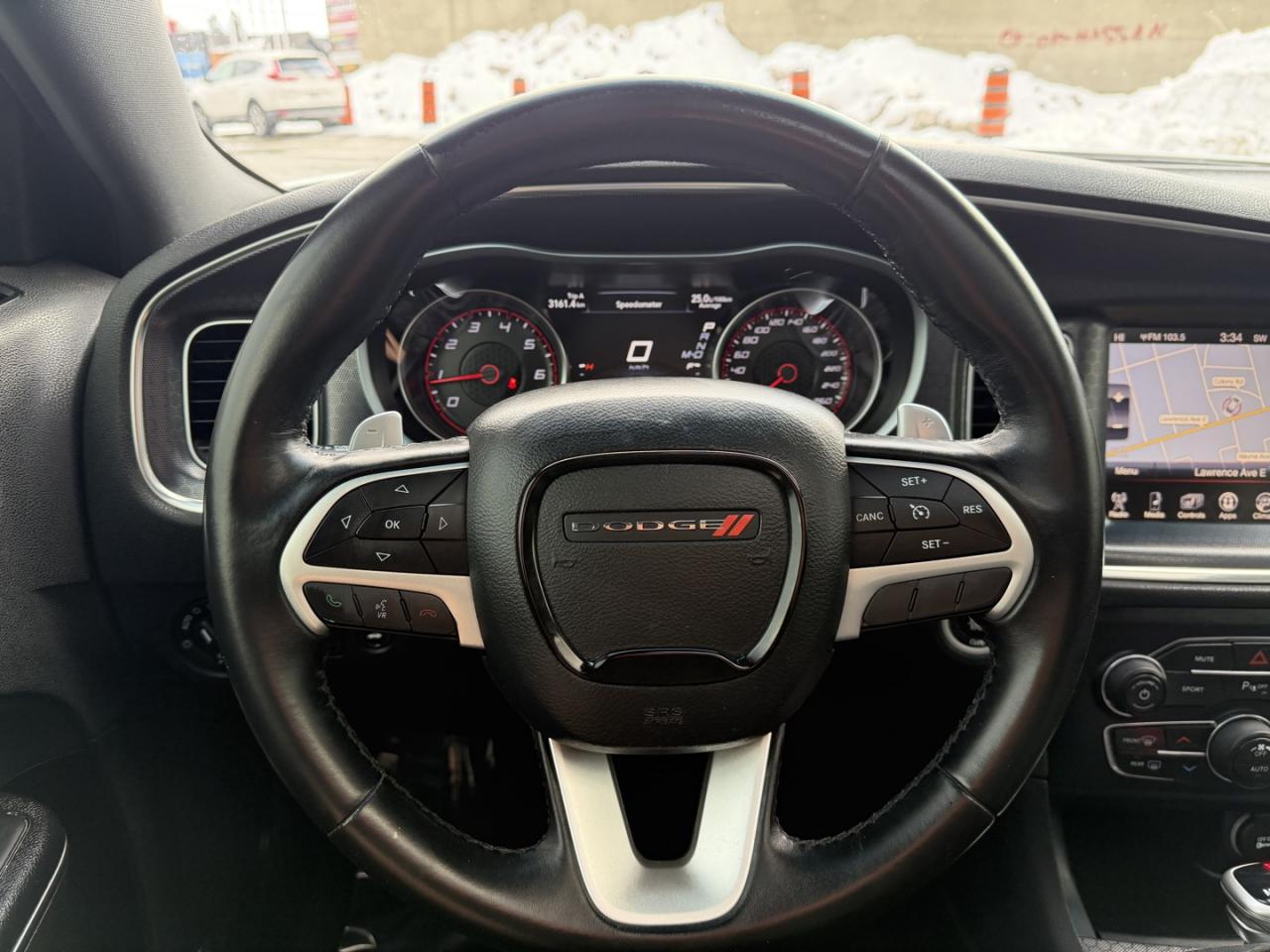 2017 Dodge Charger SXT AWD Photo