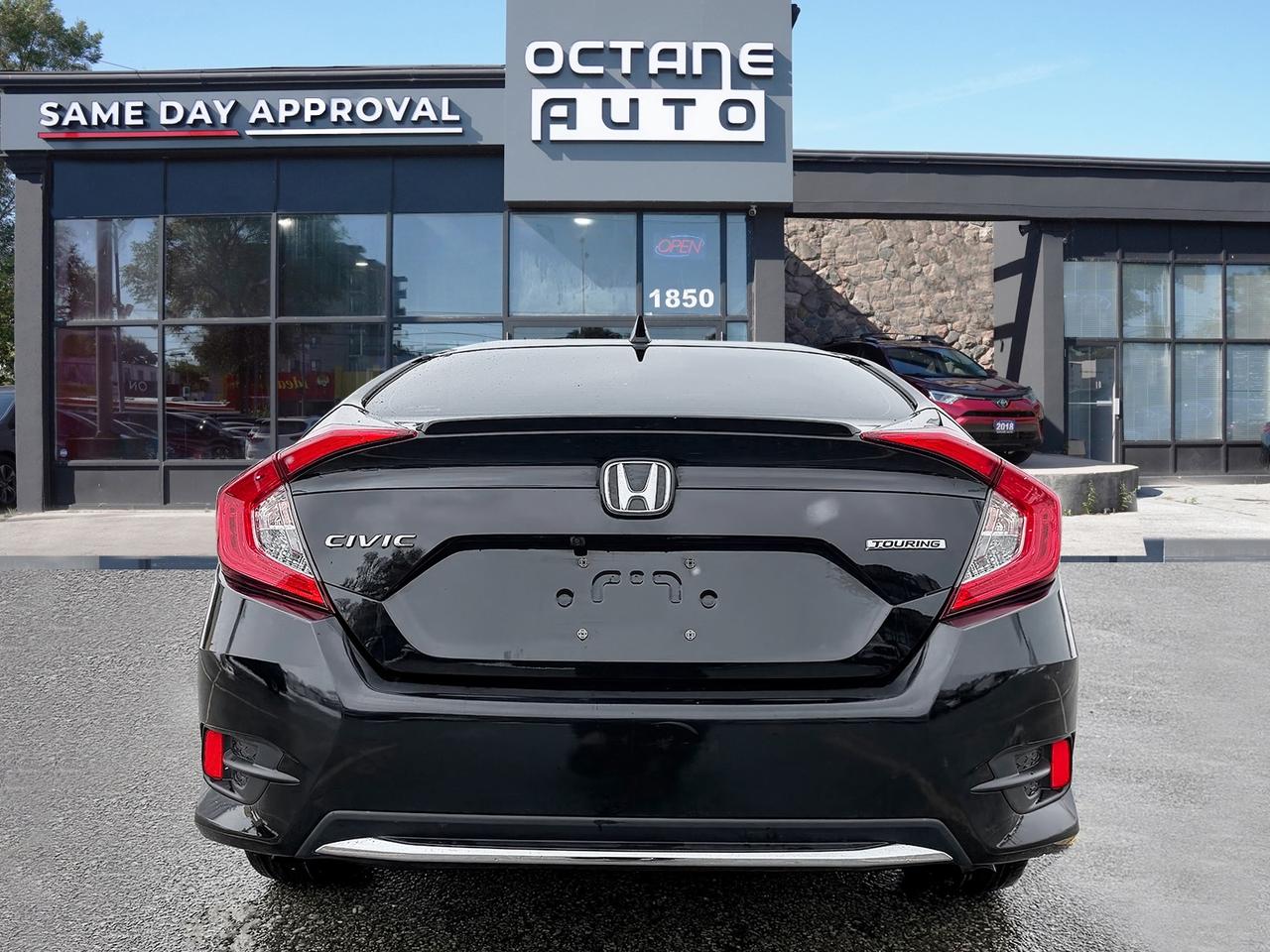 2021 Honda Civic Touring Sedan CVT Photo