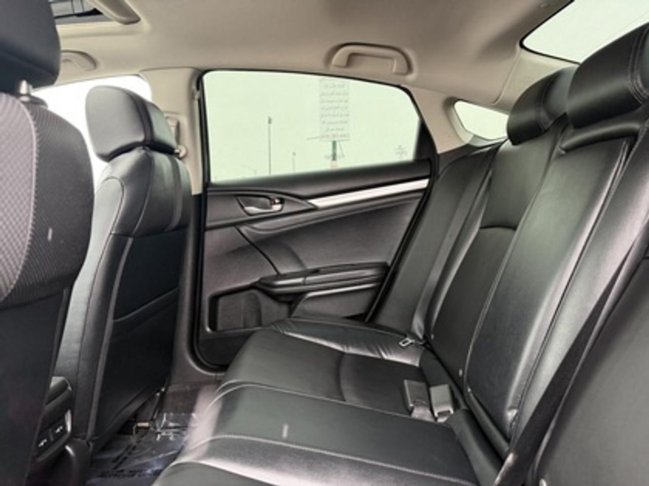 2021 Honda Civic Touring Sedan CVT Photo