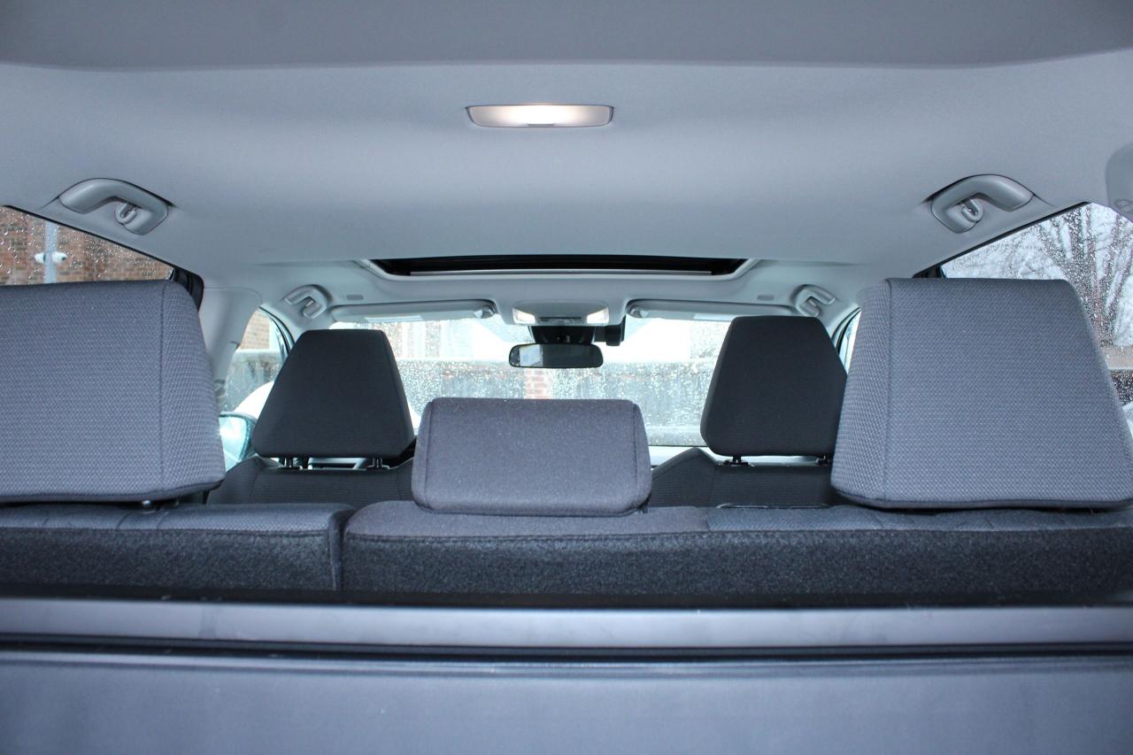 2025 Toyota RAV4 XLE Photo