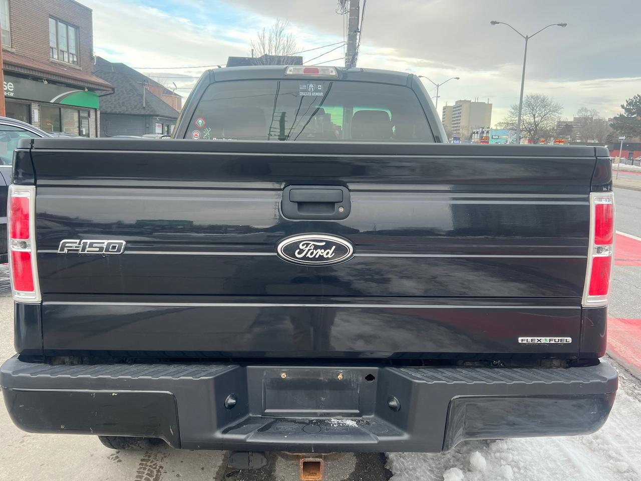 2013 Ford F-150 4WD -EXTRA CLEAN-AUTOMATIC & MORE! Photo4