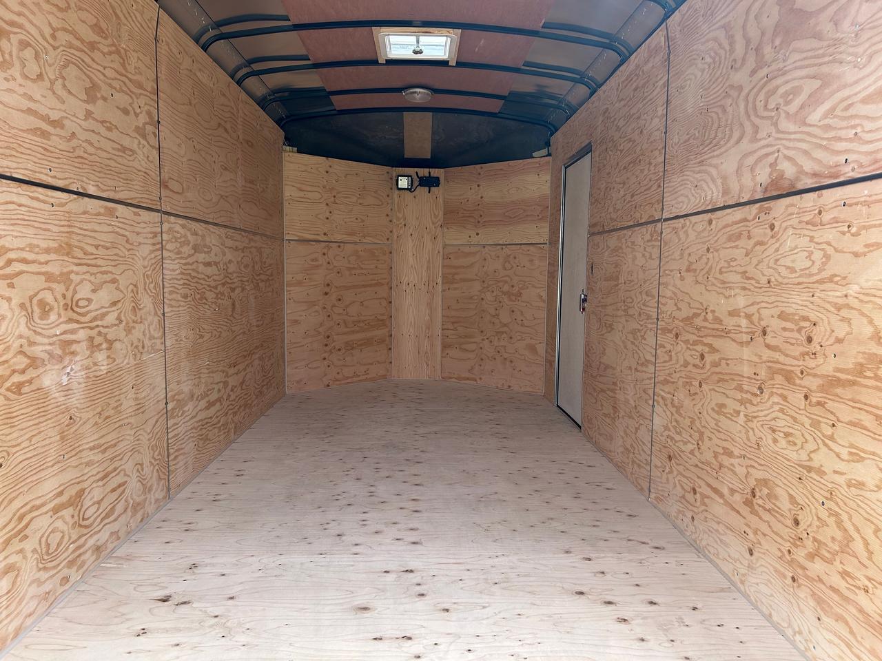 2026 Agassiz Enclosed Cargo 7 x 14 Agassiz Barn Door Photo5