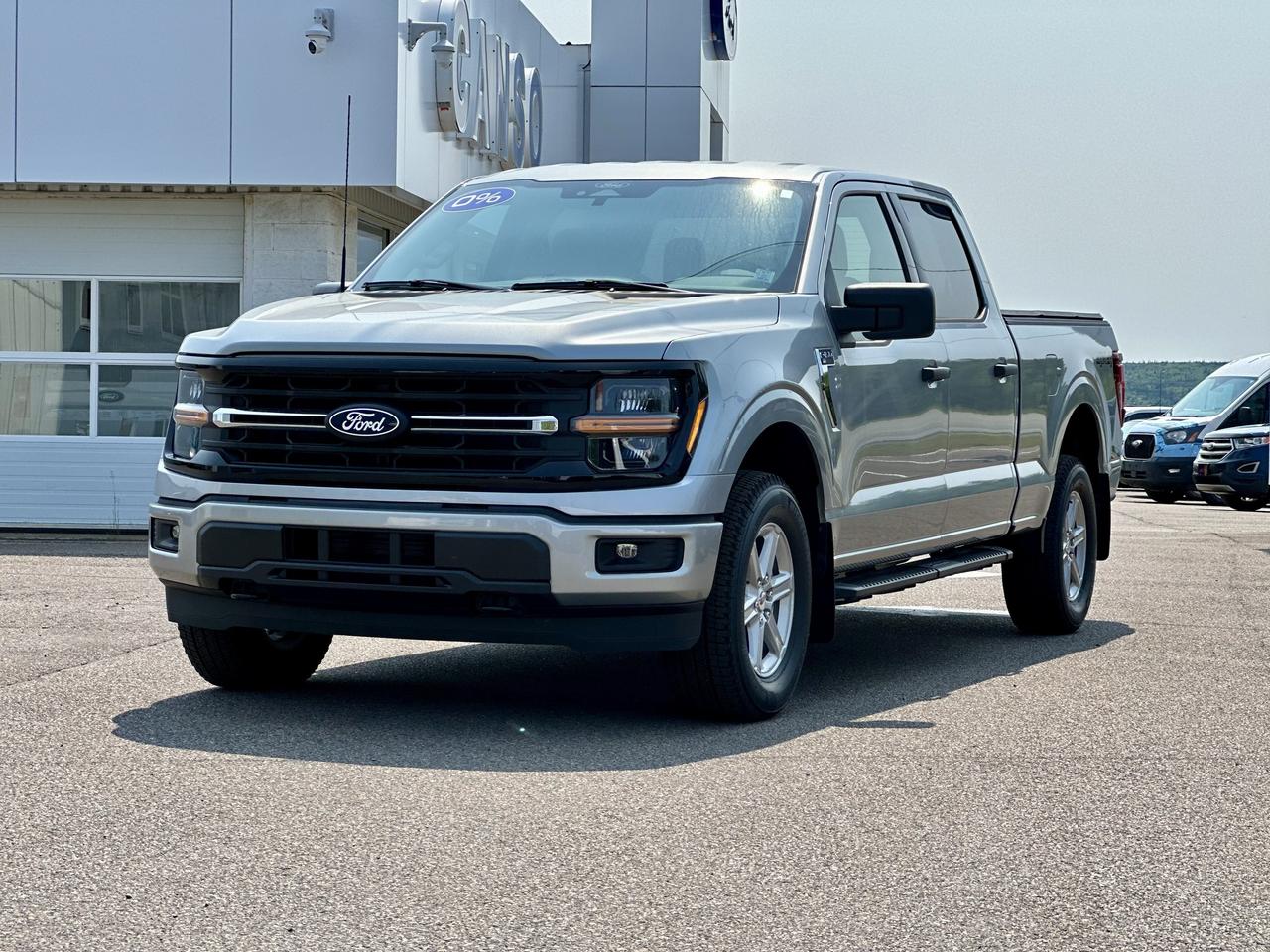 2026 Ford F-150 XLT 4WD SuperCrew 6.5' Box Photo2