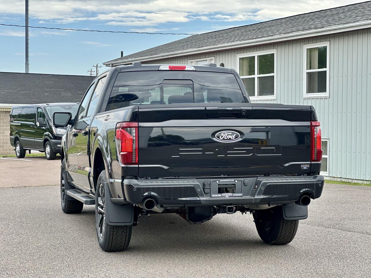 2026 Ford F-150 XLT 4WD SuperCrew 5.5' Box Photo3