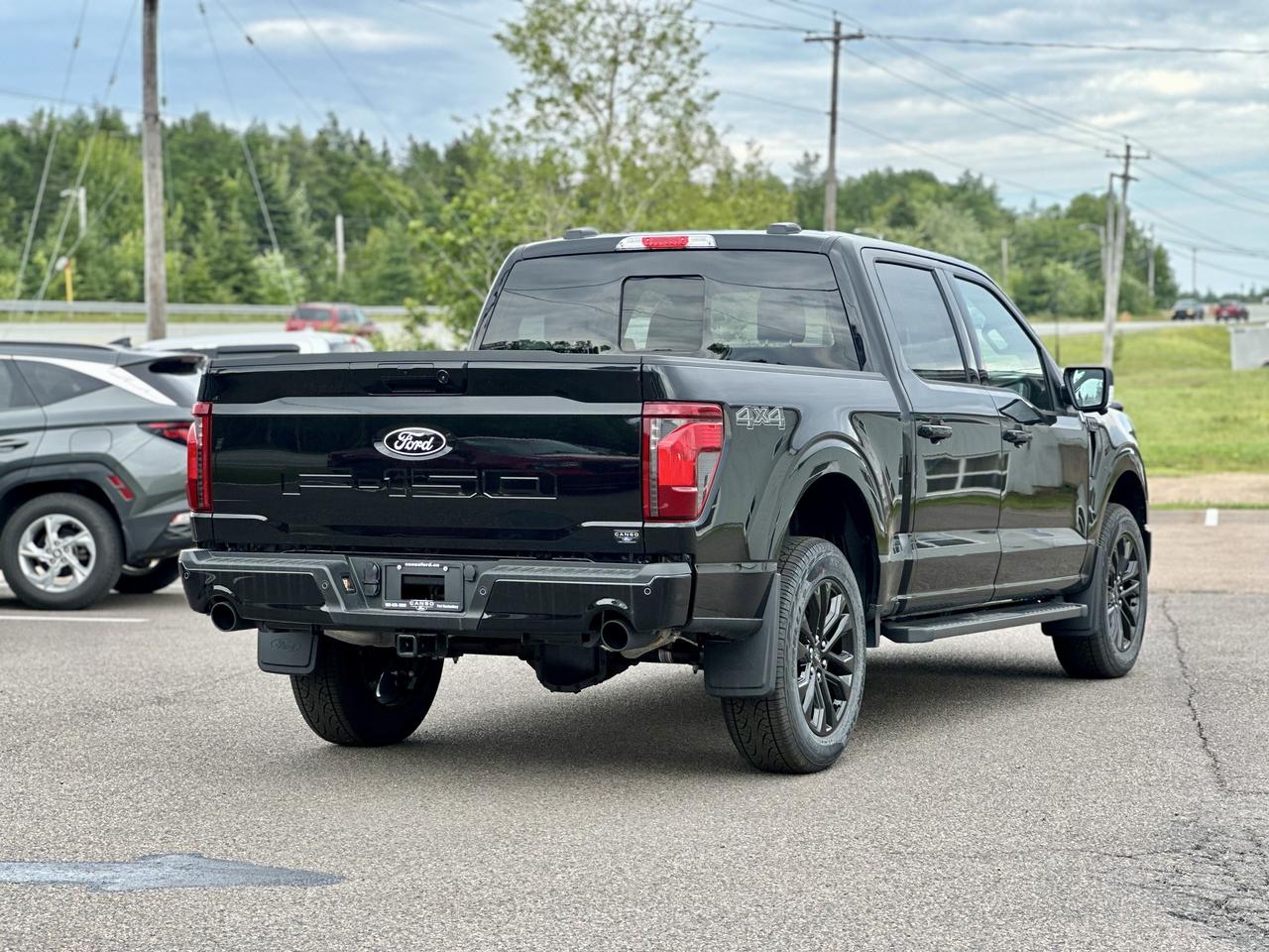 2026 Ford F-150 XLT 4WD SuperCrew 5.5' Box Photo4