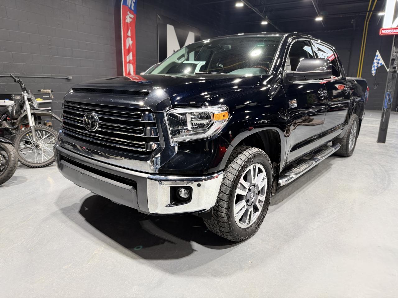 2021 Toyota Tundra 4x4 Crewmax Platinum Photo0