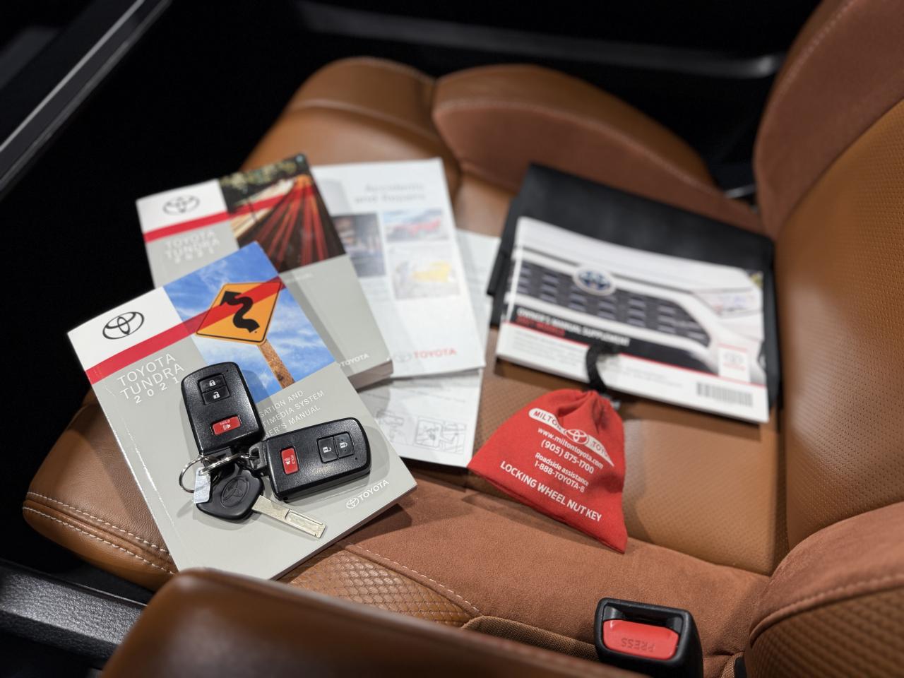 2021 Toyota Tundra 4x4 Crewmax Platinum Photo