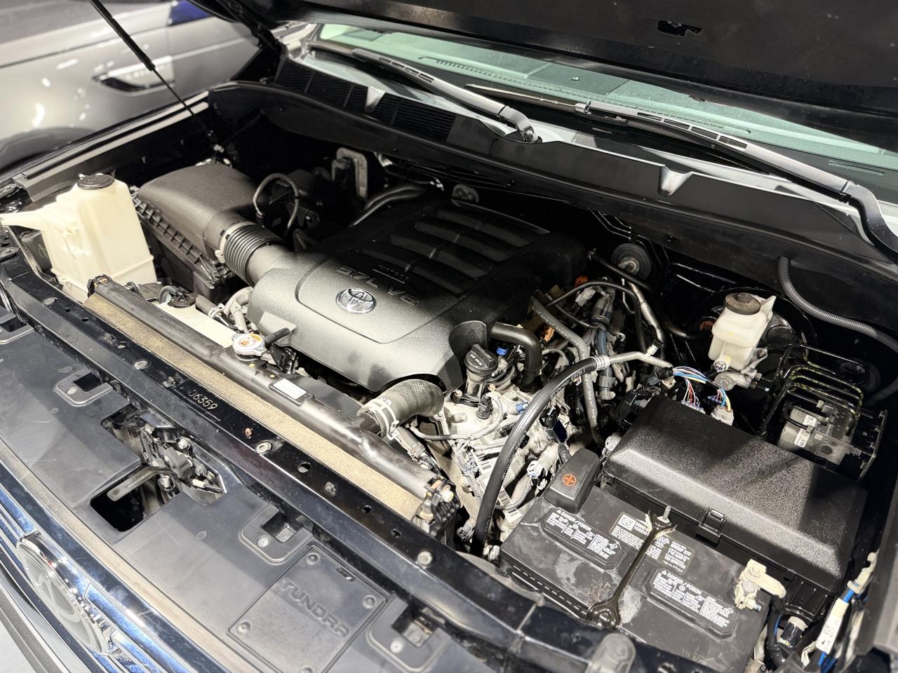 2021 Toyota Tundra 4x4 Crewmax Platinum Photo