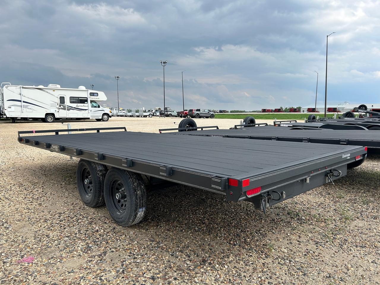 2026 Rainbow 18' DECK OVER BUMPER HITCH STRAIGHT DECK W/ RAMPS Photo4