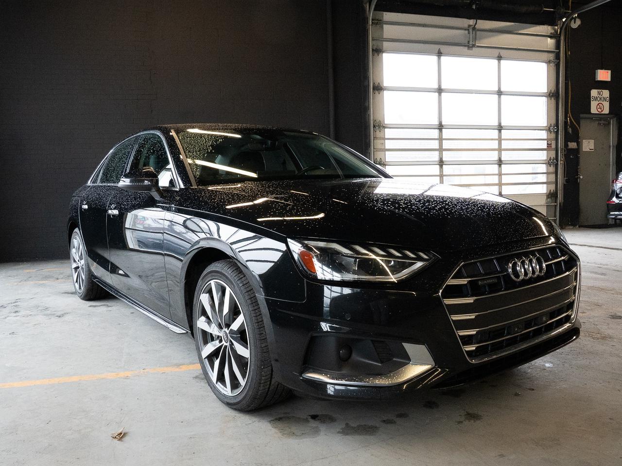 2023 Audi A4 Komfort| CLEAN CARFAX | NO ACCIDENTS| Photo