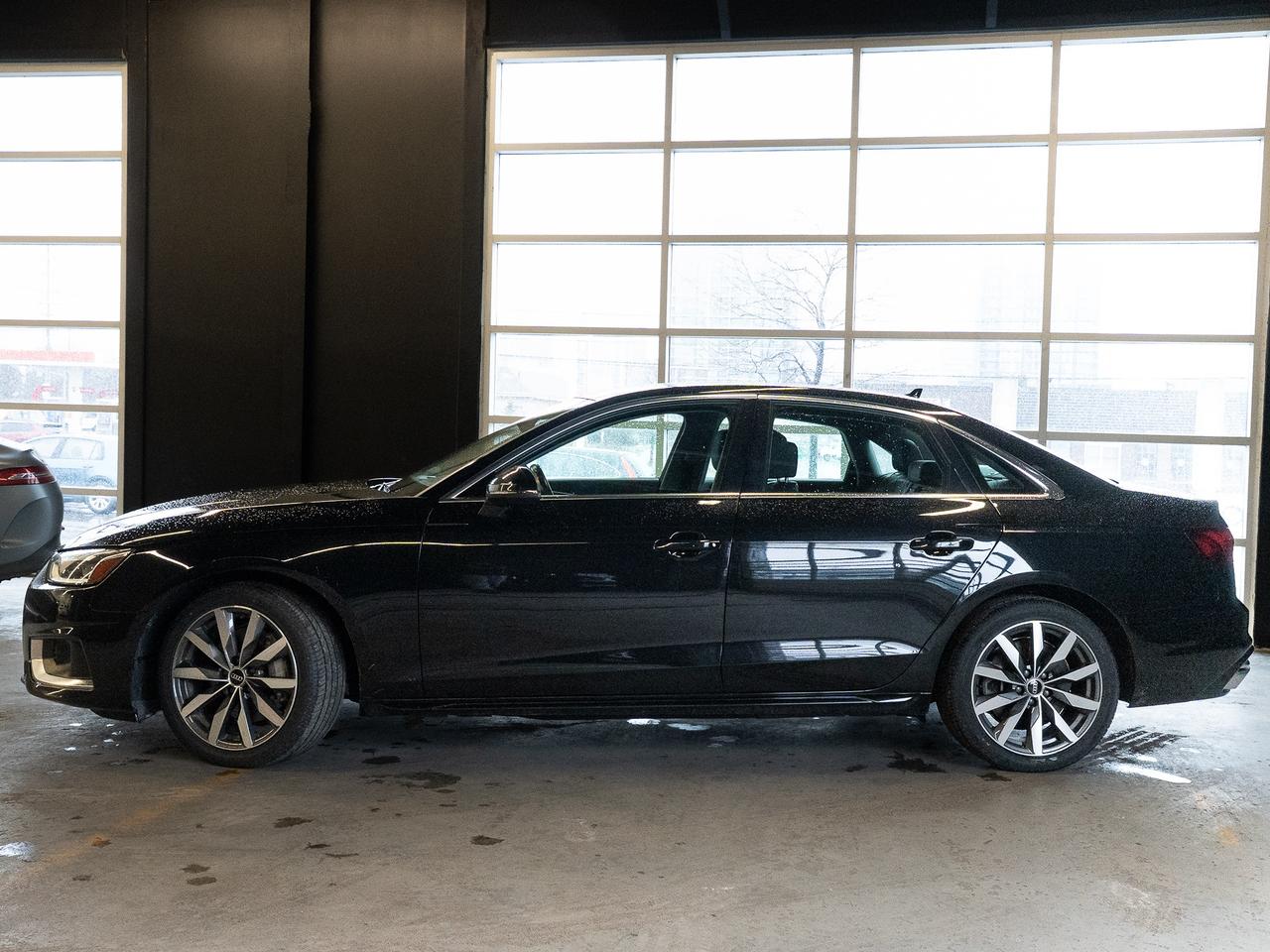 2023 Audi A4 Komfort| CLEAN CARFAX | NO ACCIDENTS| Photo