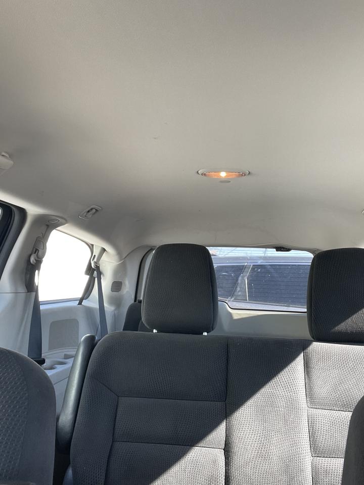 2014 Dodge Grand Caravan SE Photo