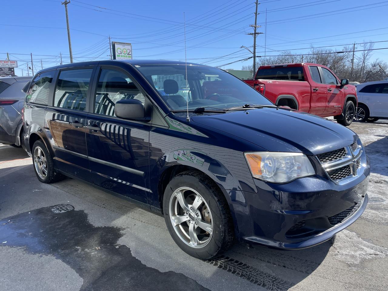 2014 Dodge Grand Caravan SE Photo
