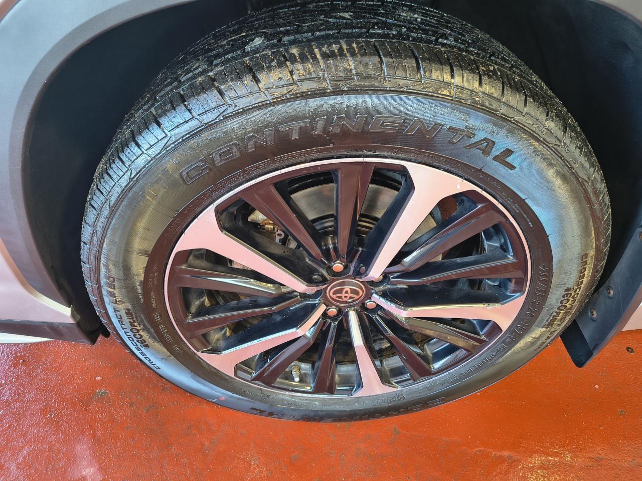 2021 Toyota Highlander XSE Photo0