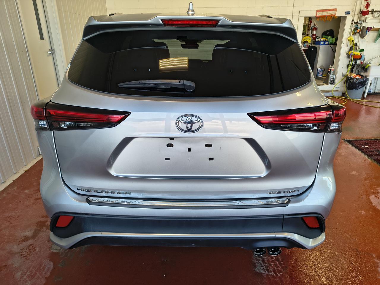 2021 Toyota Highlander XSE Photo0
