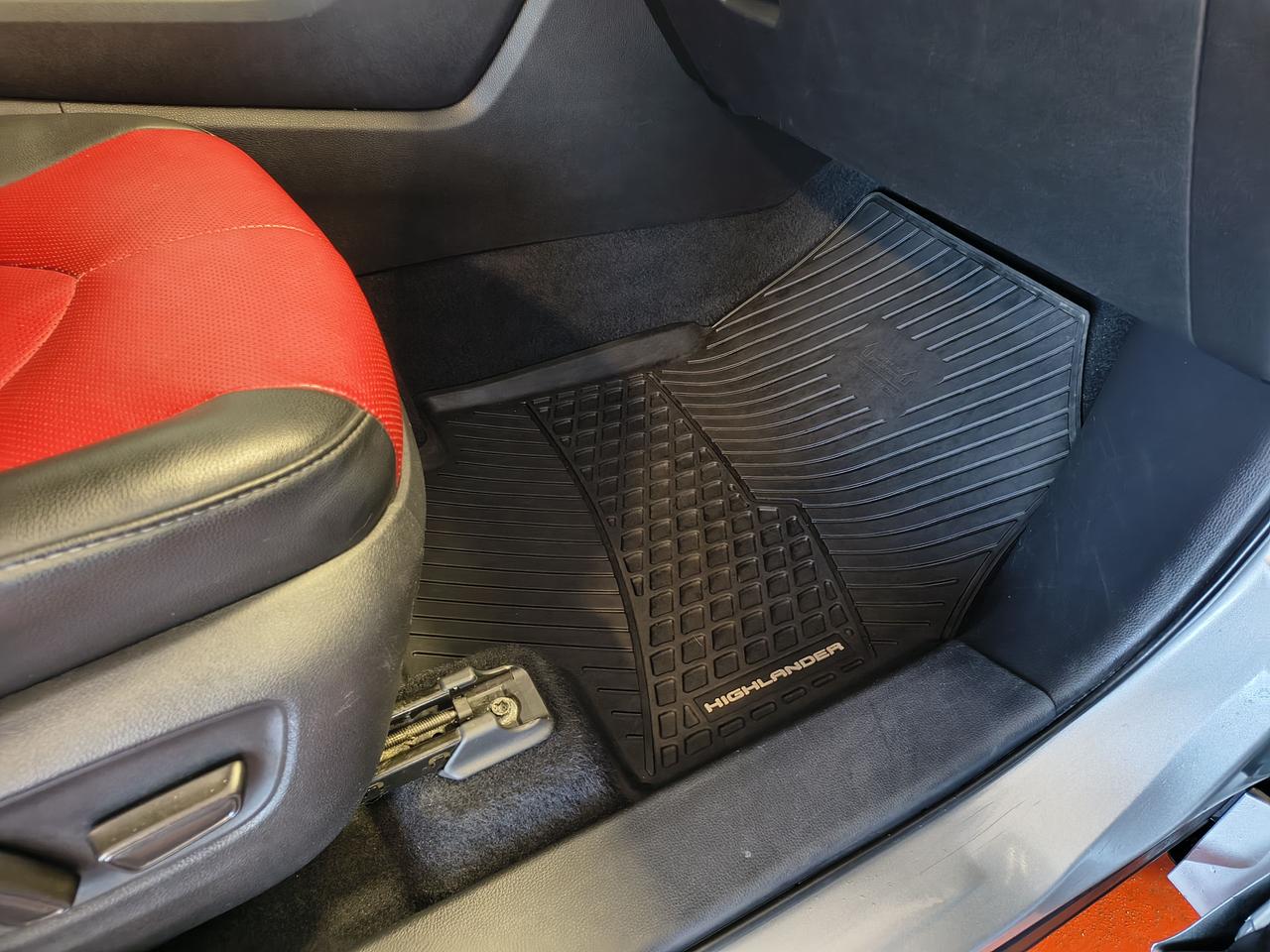 2021 Toyota Highlander XSE Photo0