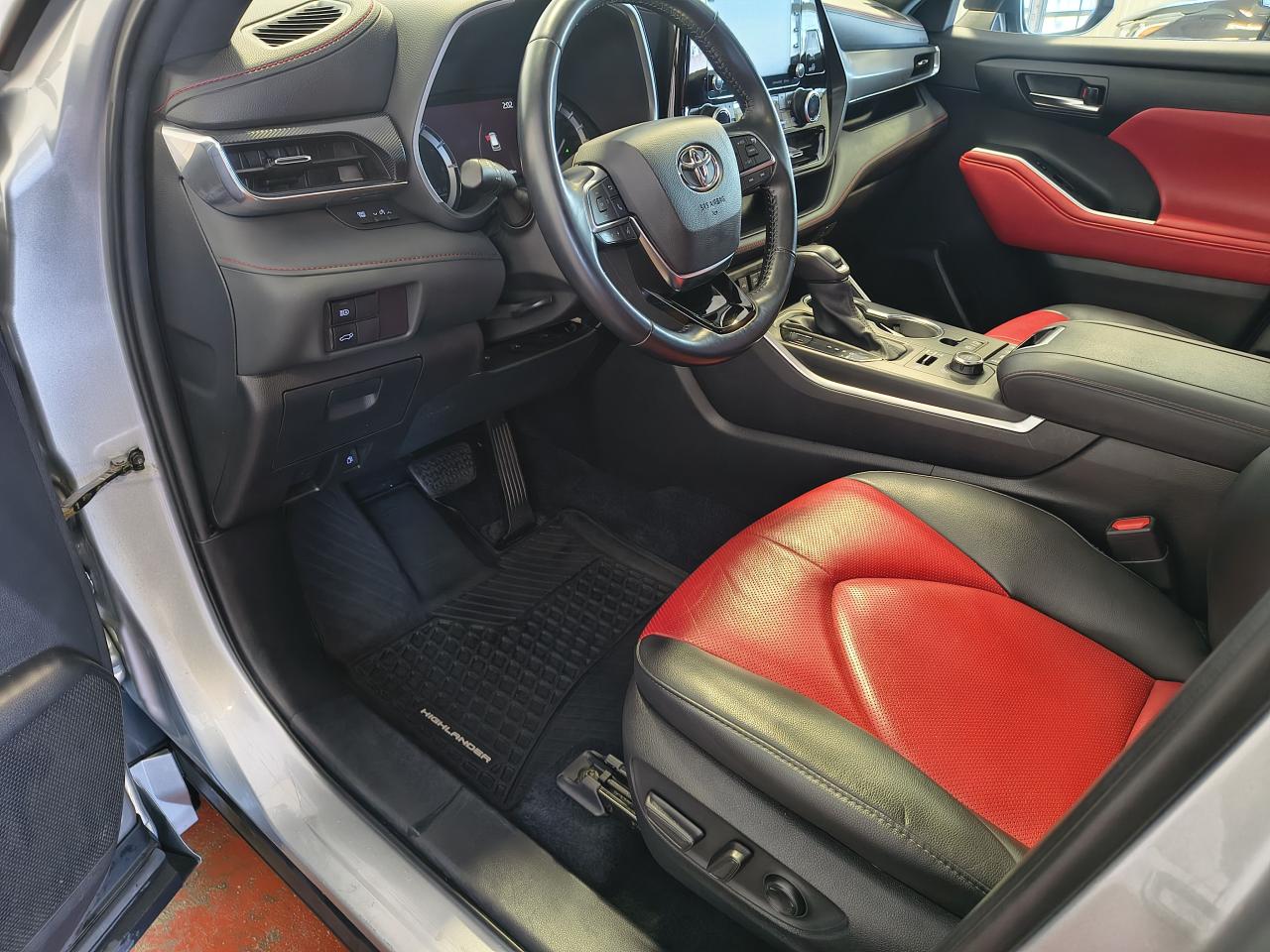 2021 Toyota Highlander XSE Photo0