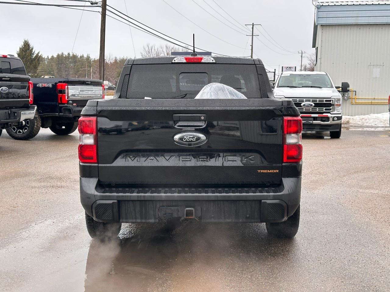 2023 Ford Maverick Lariat AWD SuperCrew Photo