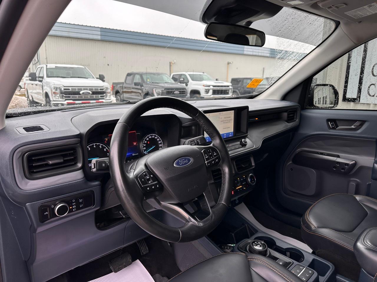 2023 Ford Maverick Lariat AWD SuperCrew Photo