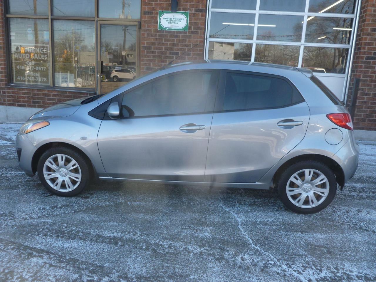 2014 Mazda MAZDA2 GX Photo