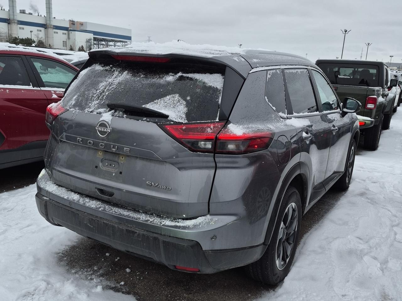 2024 Nissan Rogue SV MOONROOF Photo