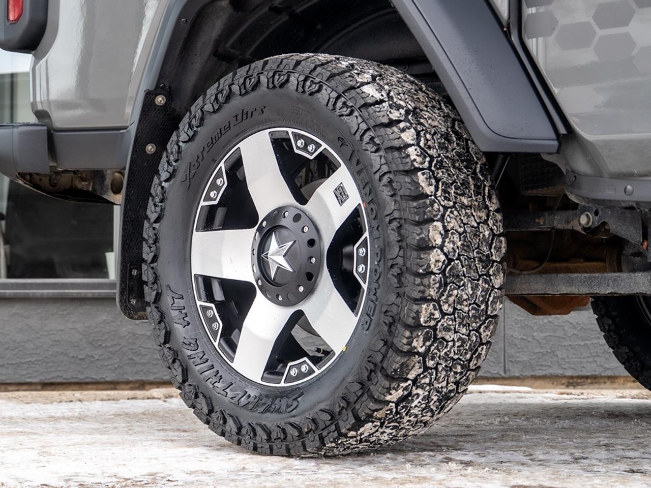 2020 Jeep Gladiator Sport S 4x4 LIFT/RIMS/TIRES Photo3