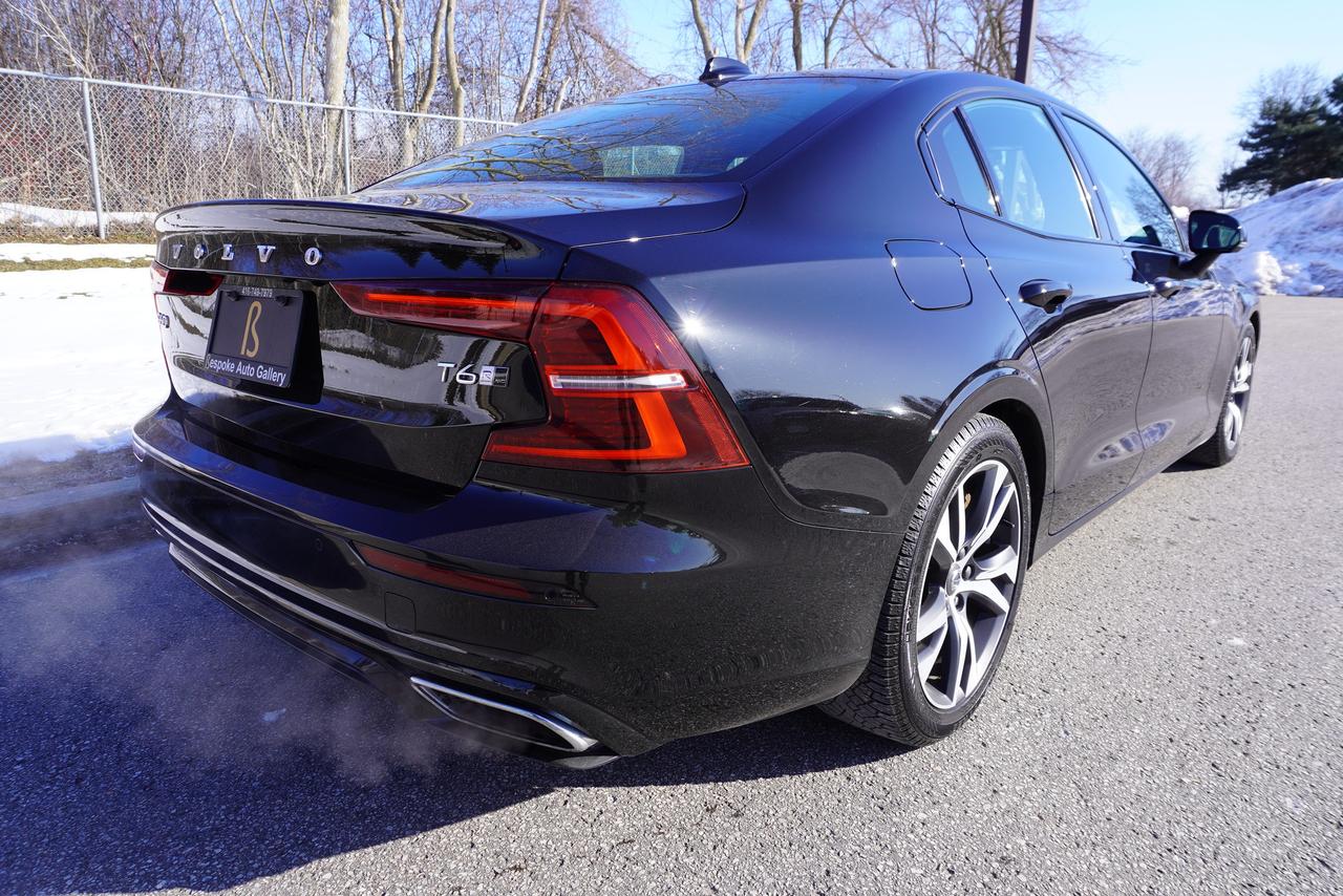 2019 Volvo S60 R-DESIGN / 1 OWNER / NO ACCIDENTS / AWD / FUN !! Photo