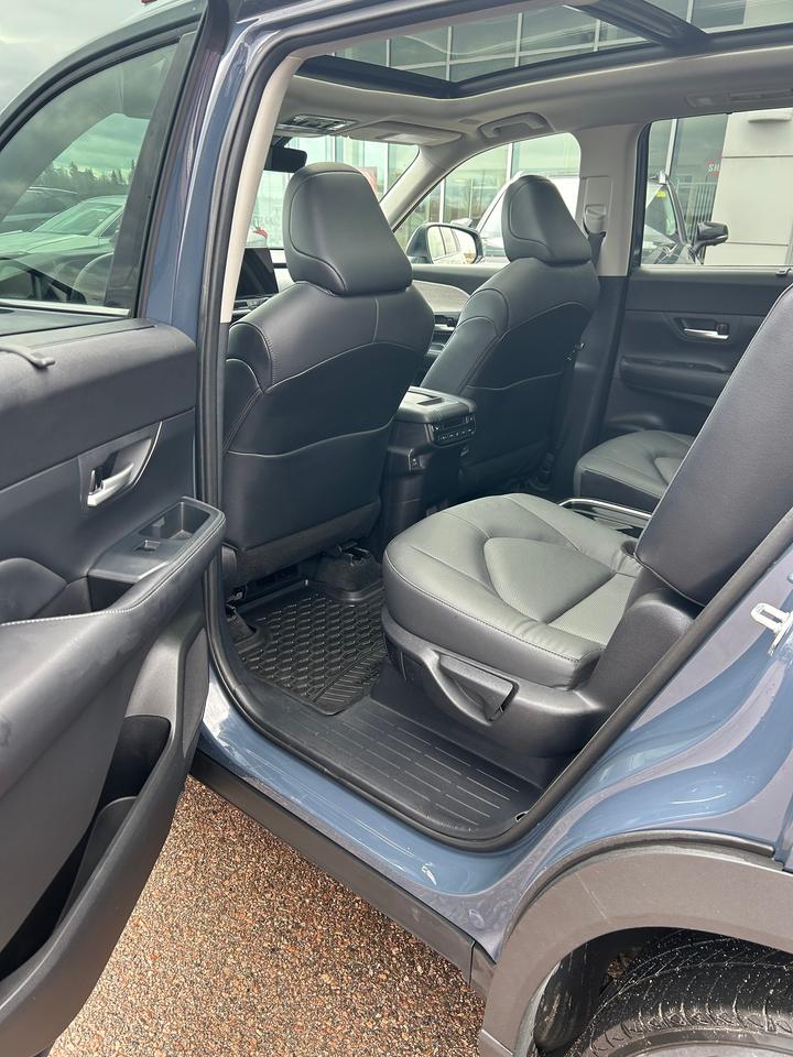 2024 Toyota Grand Highlander GRAND HIGHLANDER LIMITED AWD Photo