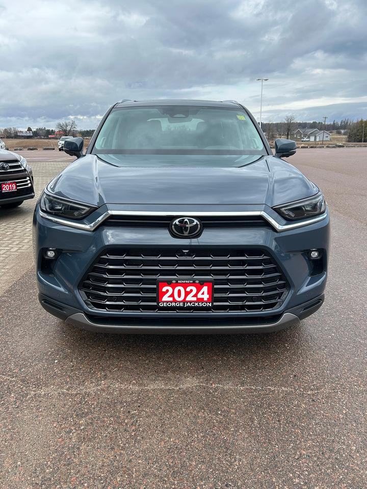 2024 Toyota Grand Highlander GRAND HIGHLANDER LIMITED AWD Photo