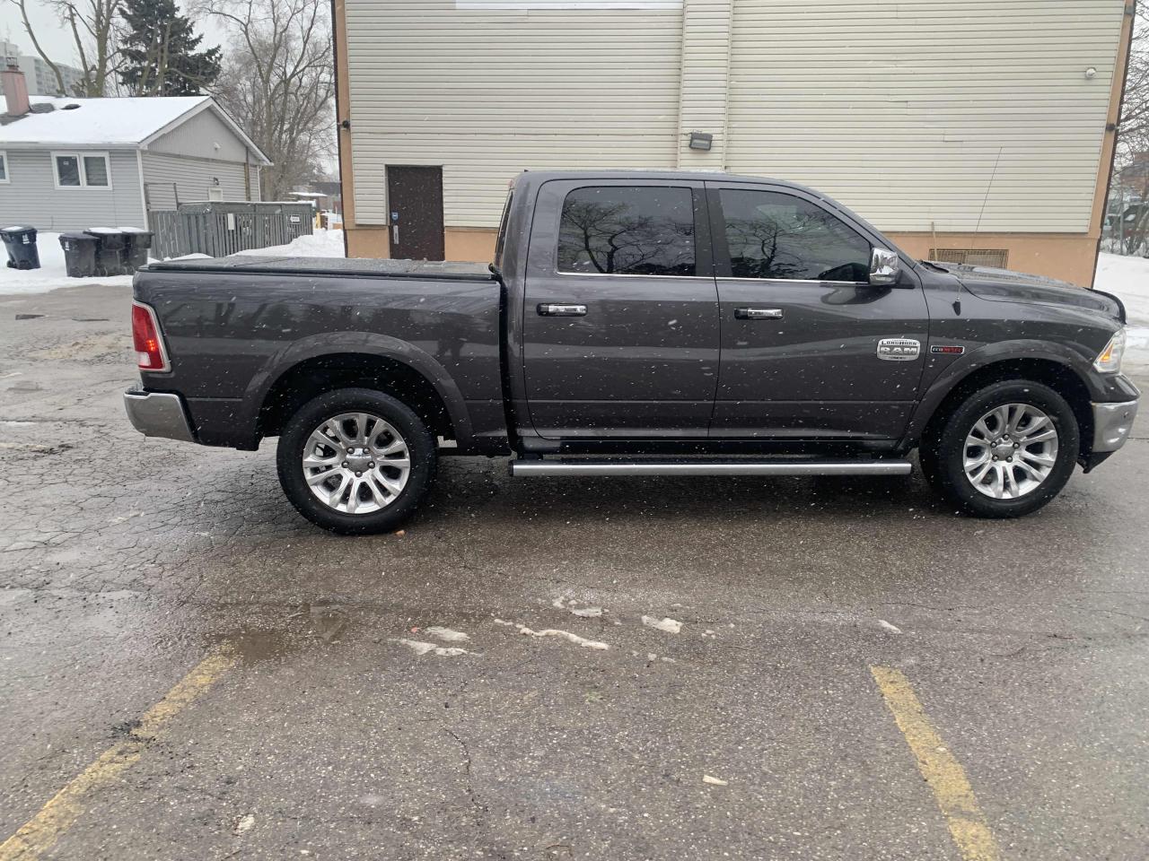 2018 RAM 1500 LONGHORN/ LARAMIE/ DIESEL/ ONE OWNER / NO ACCIDENT Photo