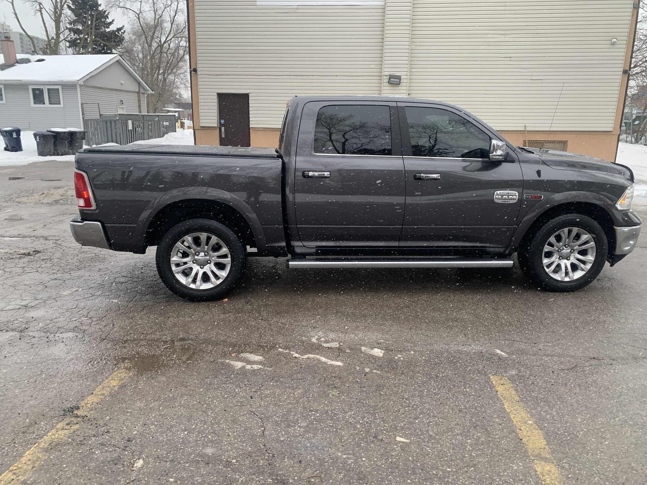 2018 RAM 1500 LONGHORN/ LARAMIE/ DIESEL/ ONE OWNER / NO ACCIDENT Photo0