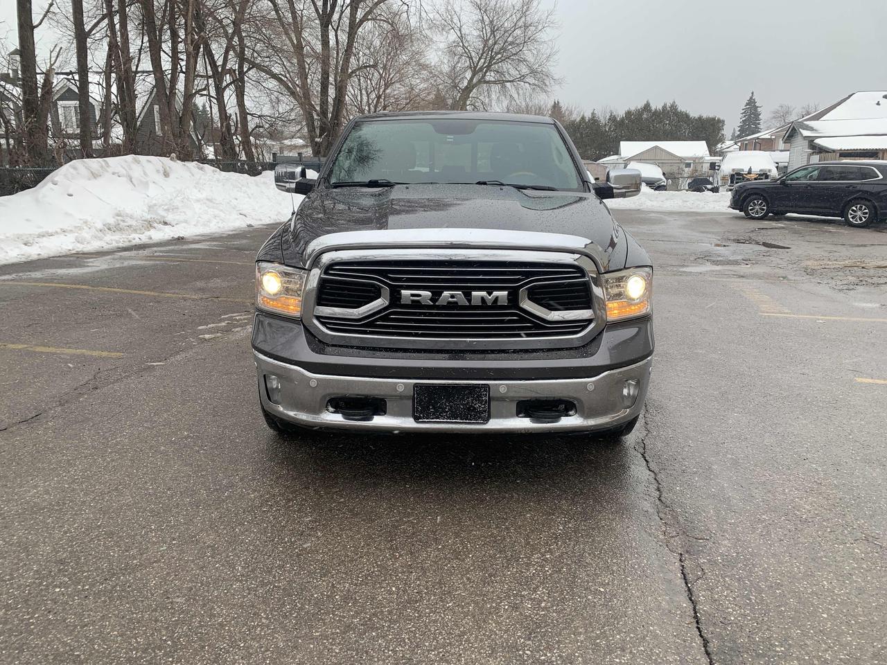 2018 RAM 1500 LONGHORN/ LARAMIE/ DIESEL/ ONE OWNER / NO ACCIDENT Photo