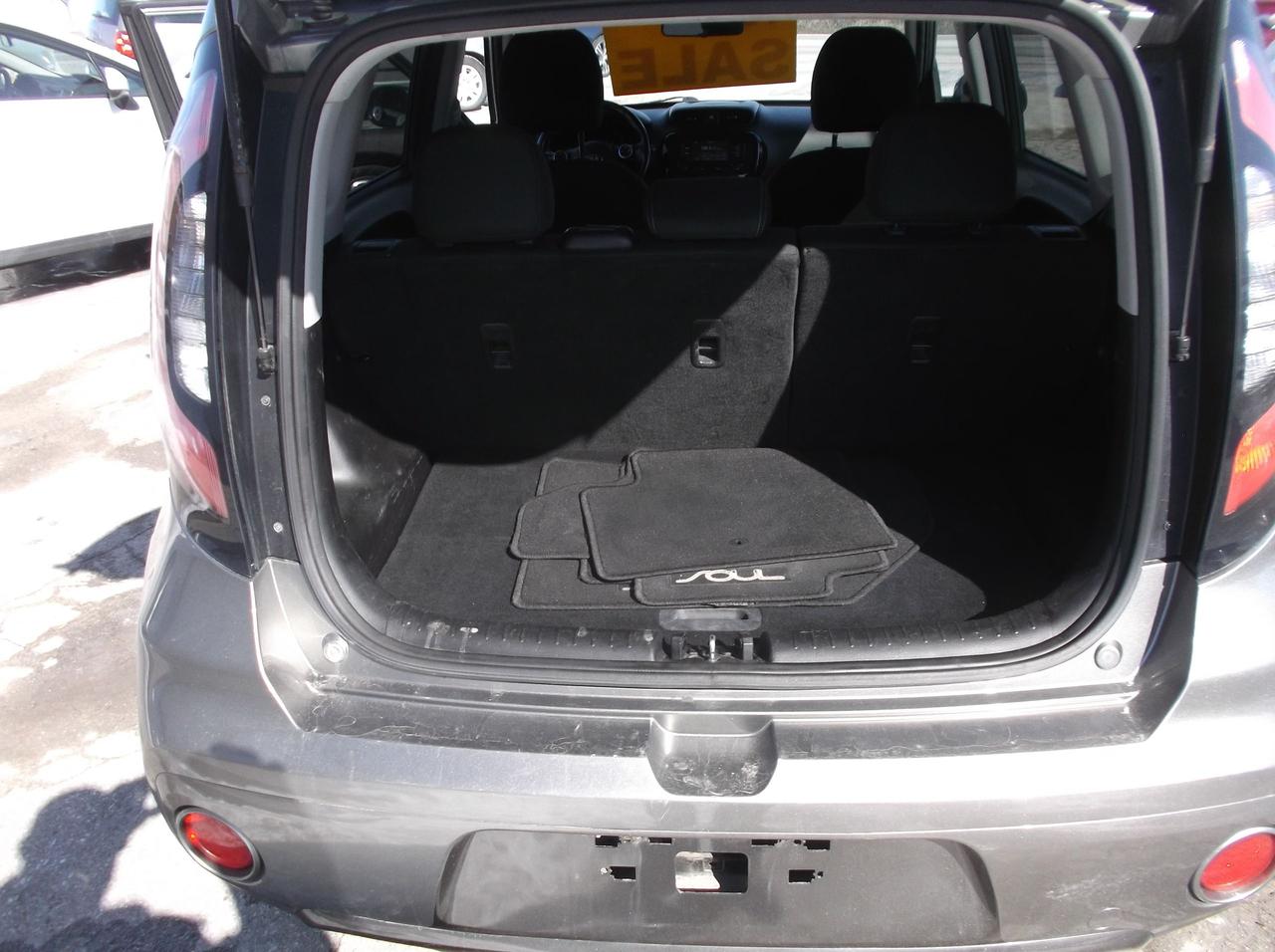 2017 Kia Soul SE PLUS Photo