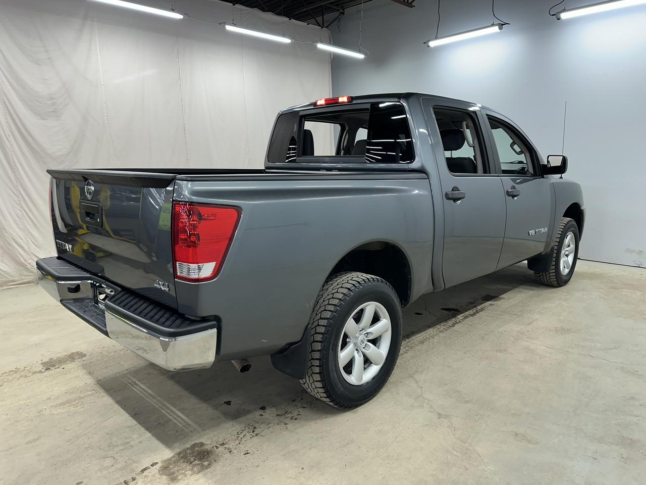 2014 Nissan Titan 4WD CREW CAB SWB S Photo7