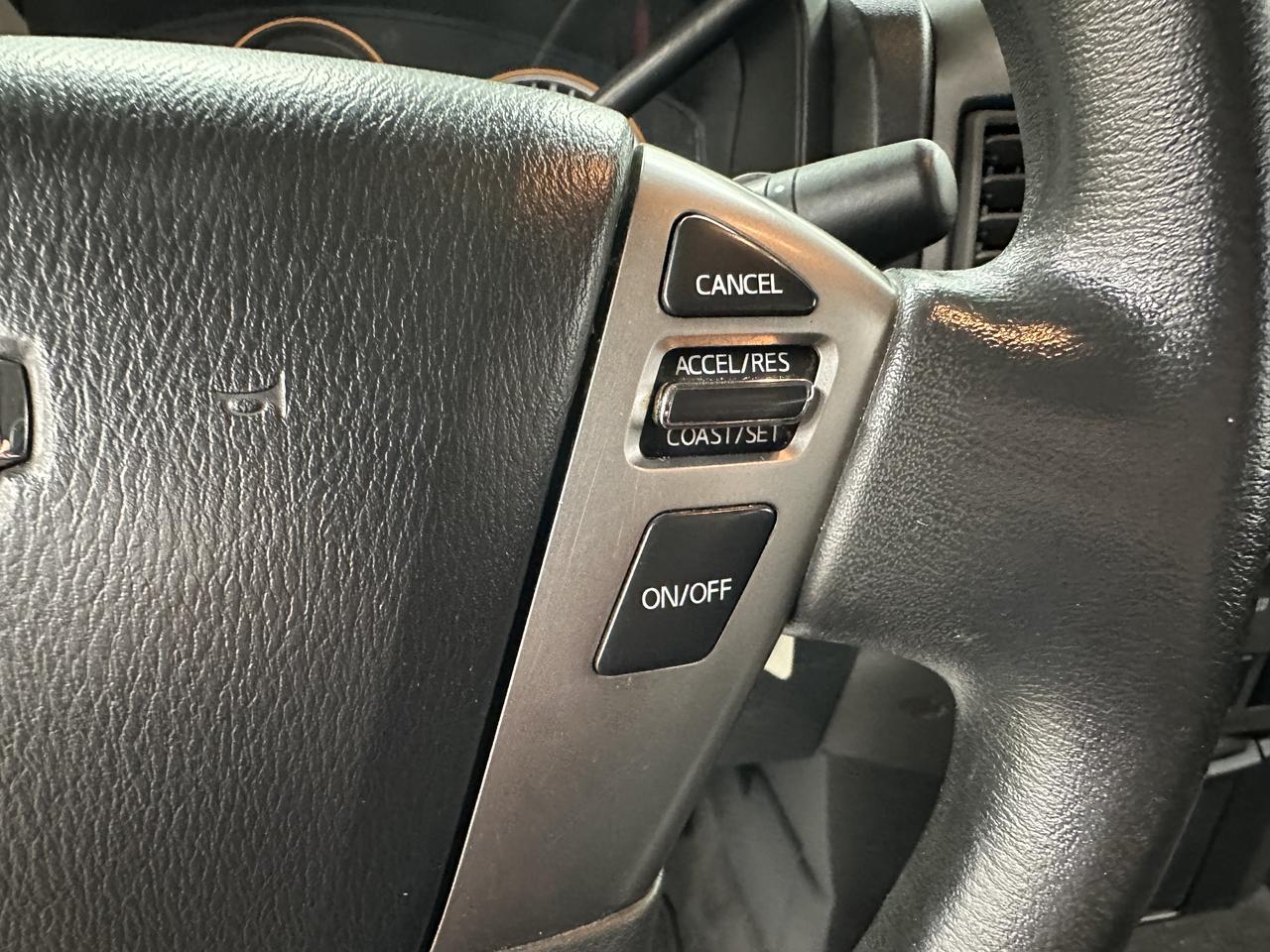 2014 Nissan Titan 4WD CREW CAB SWB S Photo9