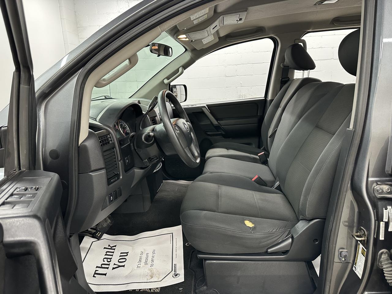 2014 Nissan Titan 4WD CREW CAB SWB S Photo12