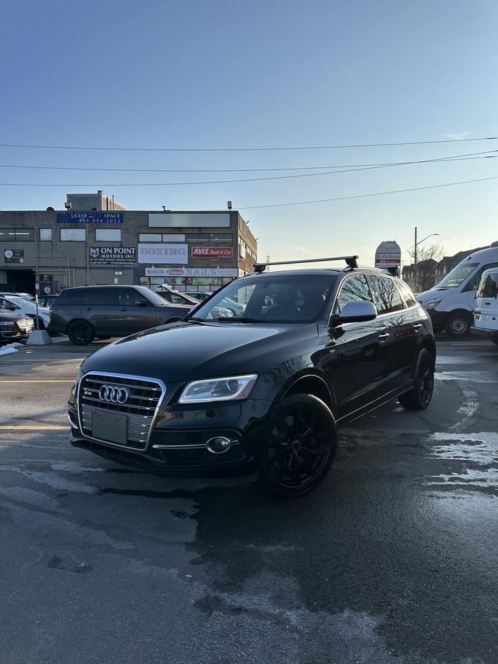 2016 Audi SQ5 3.0T Technik - Photo #2