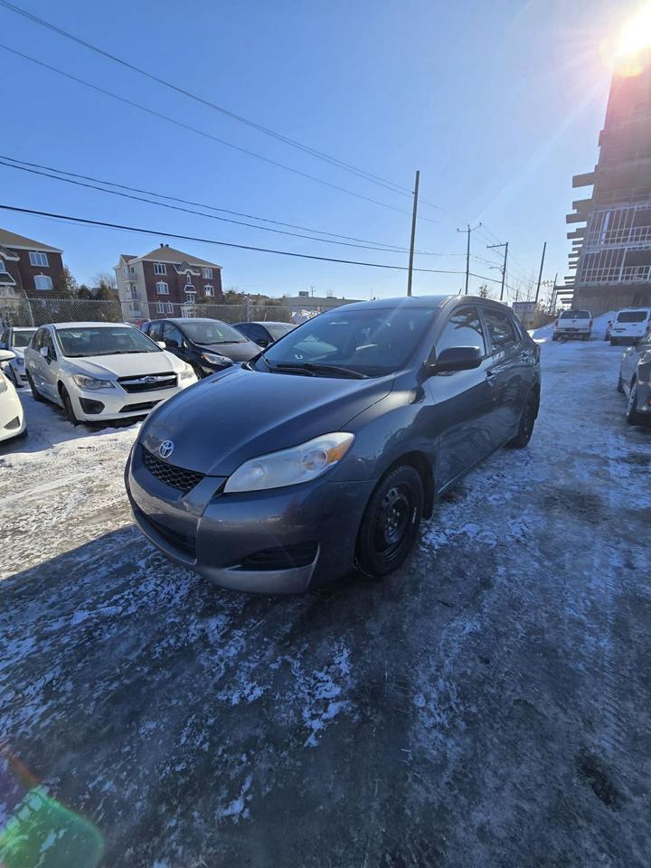2010 Toyota Matrix  - Photo #1