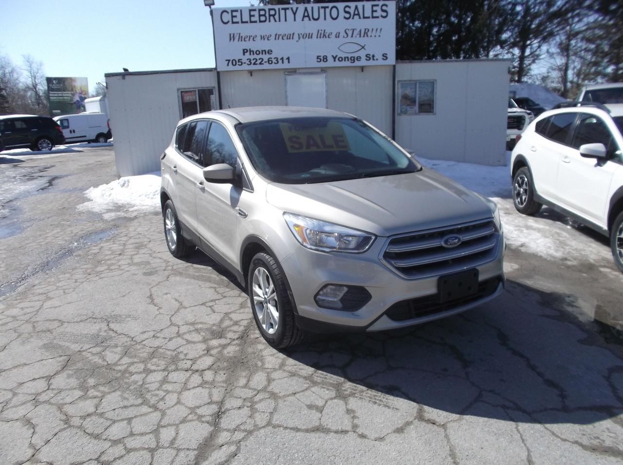 <p>LOW LOW KM CERT AND E TESTED&nbsp; CAR FAX CANADA A/C CLIMATE BACK UP CAMERA&nbsp; AUTO LIGHTS KEY LESS STEERING CONTROLS TILT CRUISE FOGS&nbsp; POWER WINDOWS LOCKS MIRRORS PRICE NOT INCLUDING LINC OR TAX&nbsp;</p>