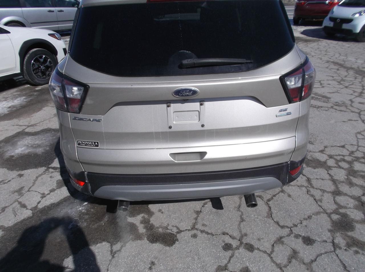 2017 Ford Escape AWD SE Photo