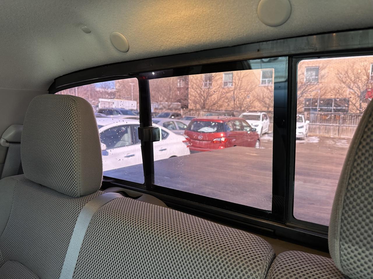 2015 Nissan Frontier SV Photo