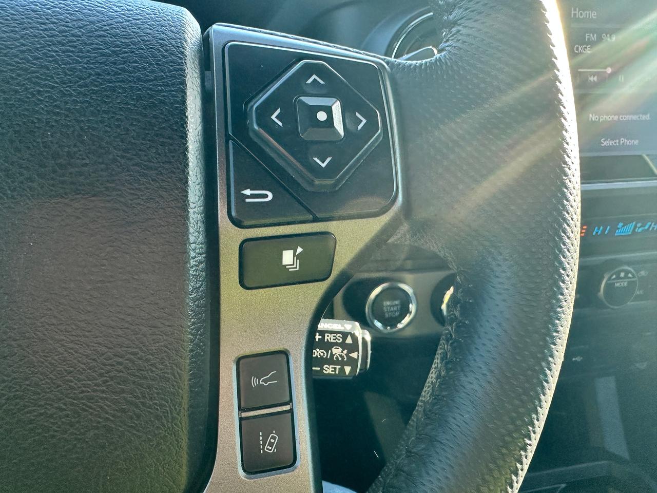 2021 Toyota Tacoma TRD Sport 4x4 LB NAV Heated Cloth Bluetooth FM/XM Photo