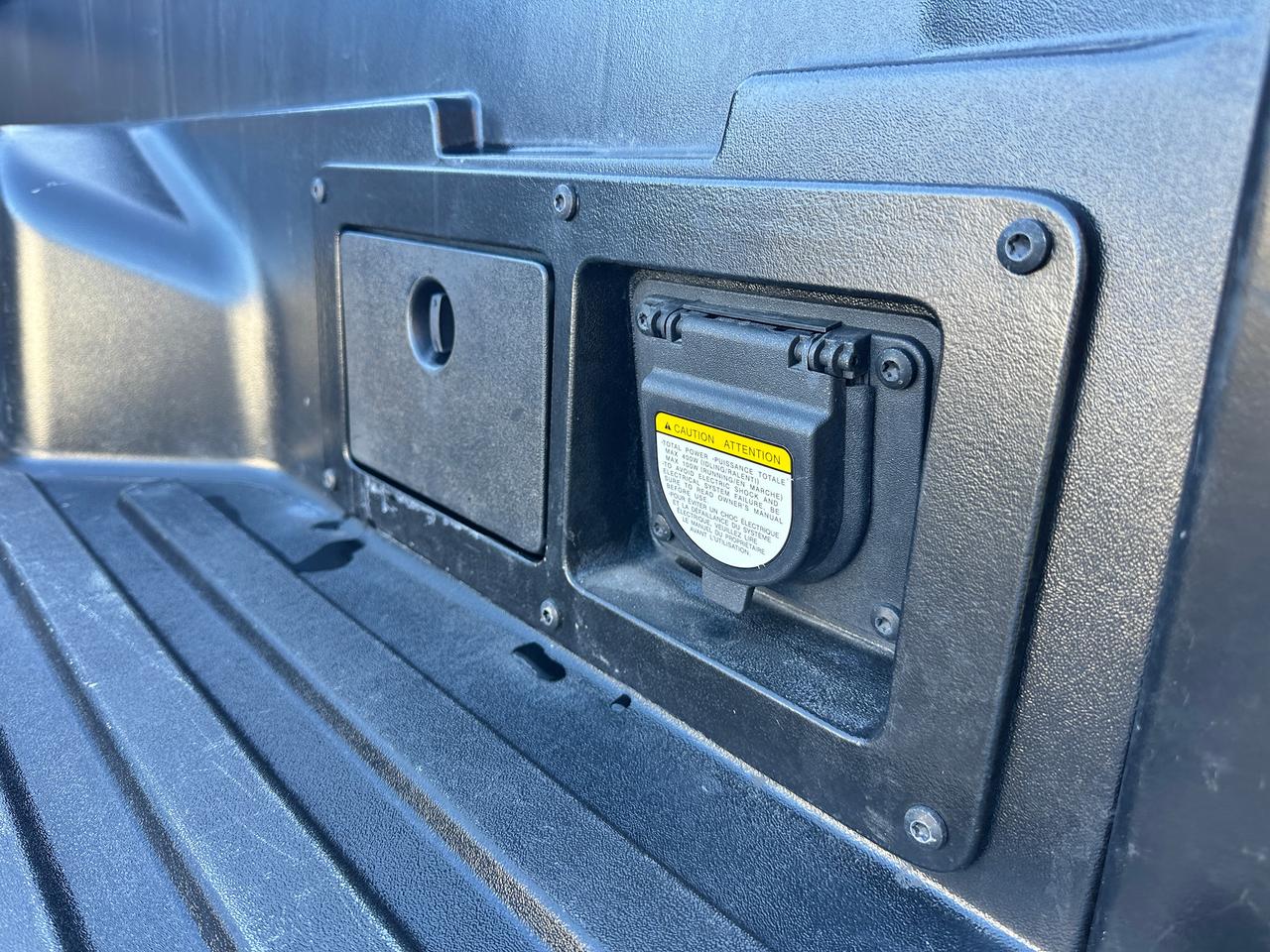 2021 Toyota Tacoma TRD Sport 4x4 LB NAV Heated Cloth Bluetooth FM/XM Photo