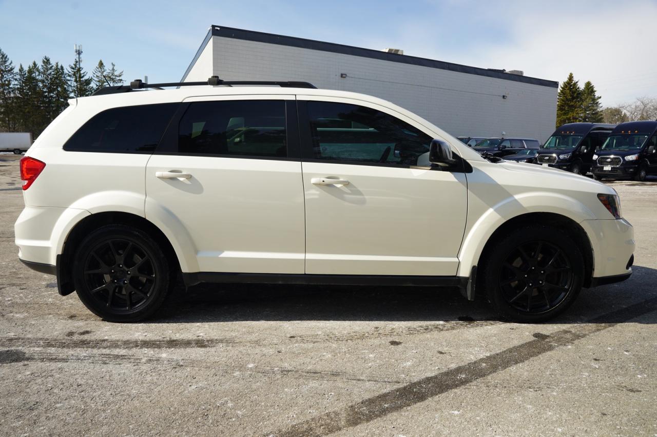 2016 Dodge Journey SXT Photo