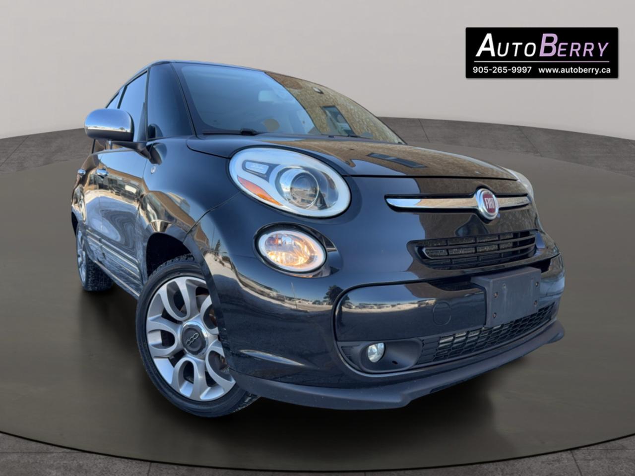 Used 2015 Fiat 500 L Lounge for sale in Woodbridge, ON