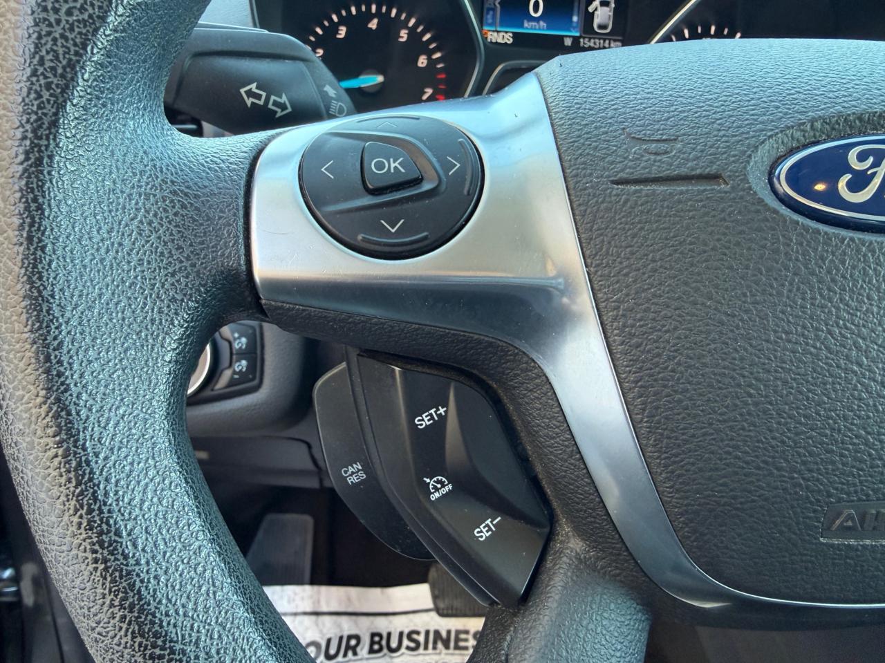 2015 Ford Escape SE Photo