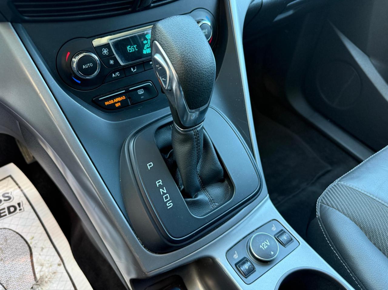 2015 Ford Escape SE Photo