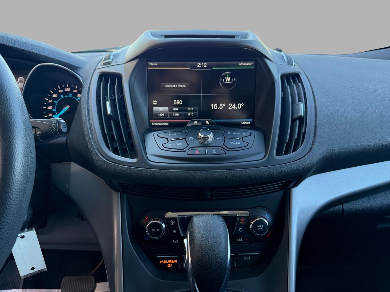 2015 Ford Escape SE Photo